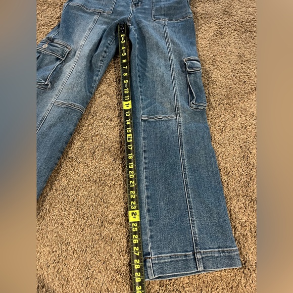 Judy Blue Women's Wide Leg Cargo Jeans - Classic Blue - Picture 7 of 10